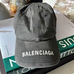 Balenciaga cap